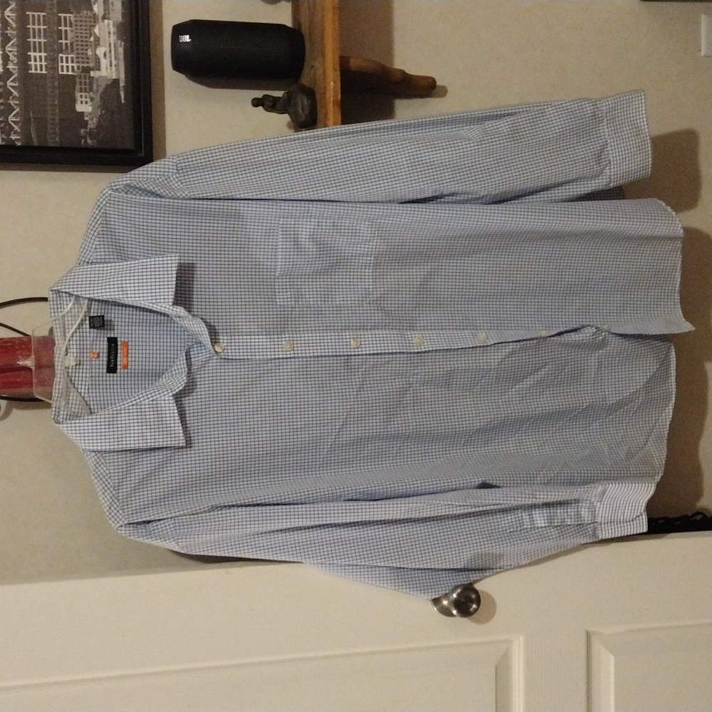 Van Heusen Traveler Dress Shirt